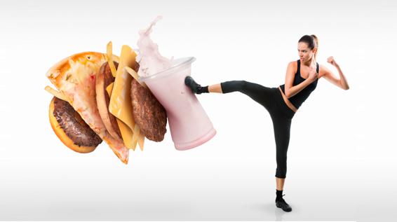 Die 9 größten Gesundheits-Fallen im Alltag: Zu viel Junk Food / Bild: iStock / Tijana87