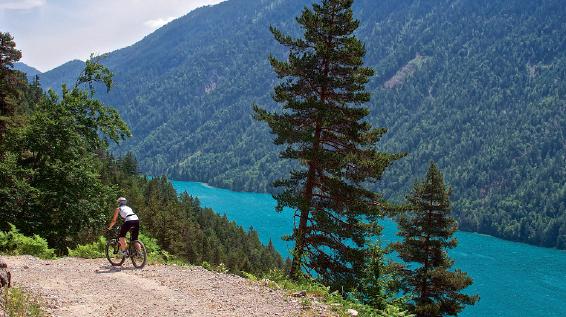 Grosse Seerunde um den Weissensee / Bild: Sabine Weyrer