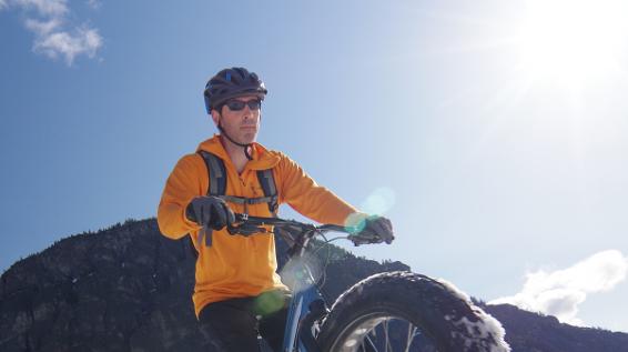 So schützen Biker ihre Haut im Winter / Bild: iStock / methowtime