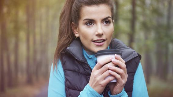 5 Mythen und Fakten über Koffein: Kaffee macht uns leistungsfähiger / Bild: iStock / gpointstudio