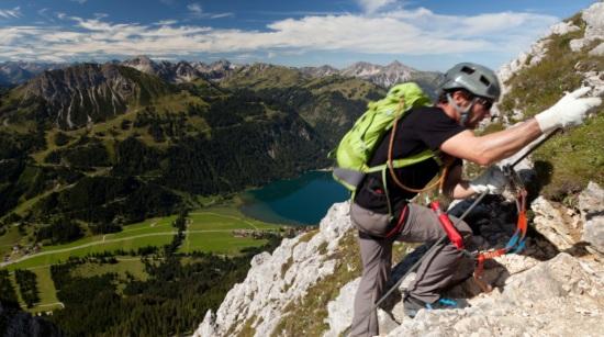 Die 15 wichtigsten (Benimm-) Regeln für den Klettersteig / Bild: Mammut