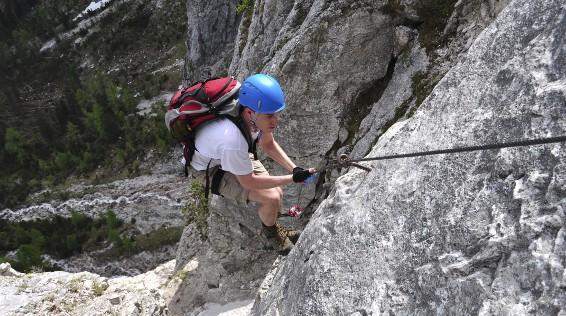 Die 15 wichtigsten (Benimm-) Regeln für den Klettersteig / Bild: iStock / Sebastian Hamm