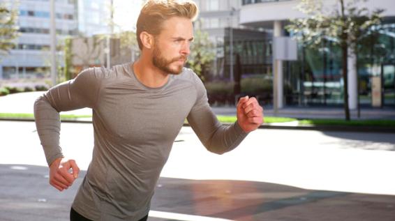 Motivation: 15 Tricks fürs Weiterlaufen / Bild: iStock / m-imagephotography Motivation: 15 Tricks fürs Weiterlaufen / Bild: iStock / m-imagephotography