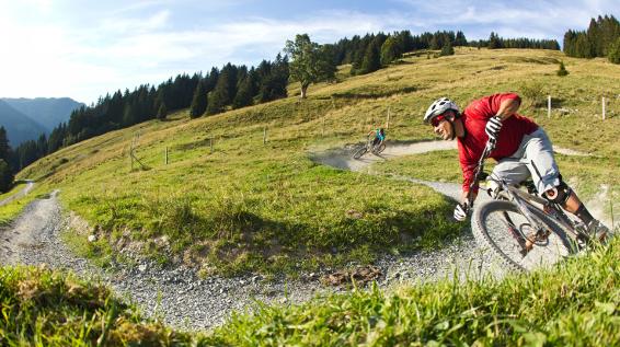 Bike-Action pur: Milka Line / Bild: Saalbach