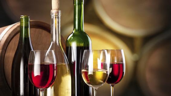 Bauchgeflüster: Finger weg von Alkohol / iStock Bauchgeflüster: Finger weg von Alkohol / iStock