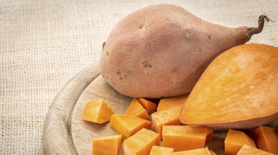 Post-Workout Food: Süßkartoffeln / Bild: iStock / marekuliasz