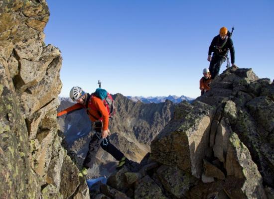 Bergsport und Rechtsschutz: Nie unversichert in die Berge! / Bild: Bernd Ritschel / Tirol Werbung