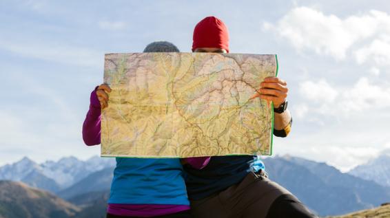 Die 6 wichtigsten Sicherheitsregeln beim Wandern / Bild: iStock / blyjak 