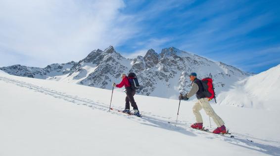 Skitouren gehen mit dem richtigen Partner