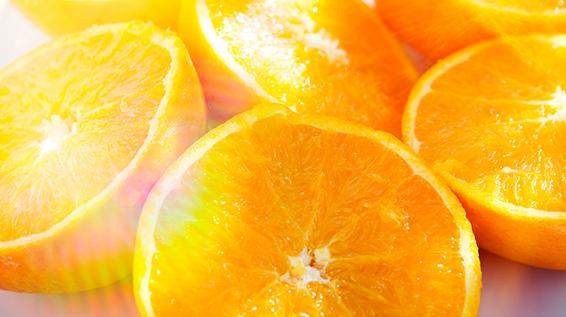 5 positive Effekte von Vitamin C auf deinen Körper / Bild: iStock / wernerimages