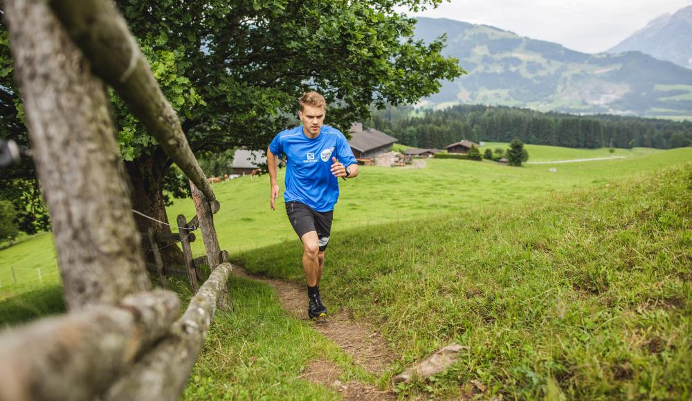 Trailrunner im Gelände