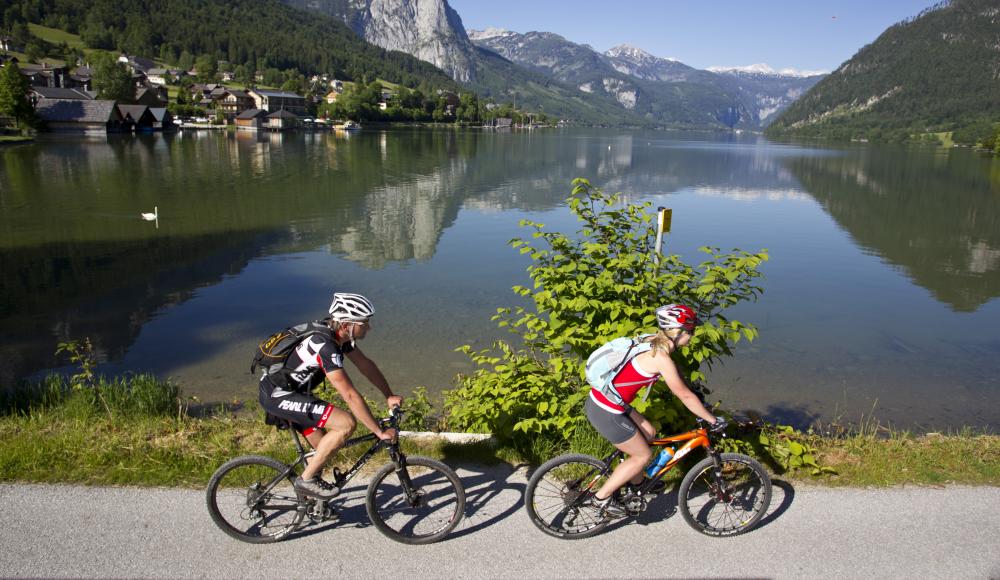 Mountainbiken am Grundlsee