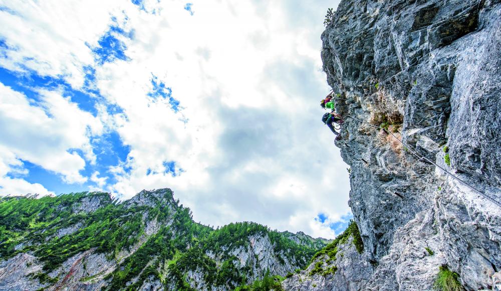 Übersteil am Stahlseil