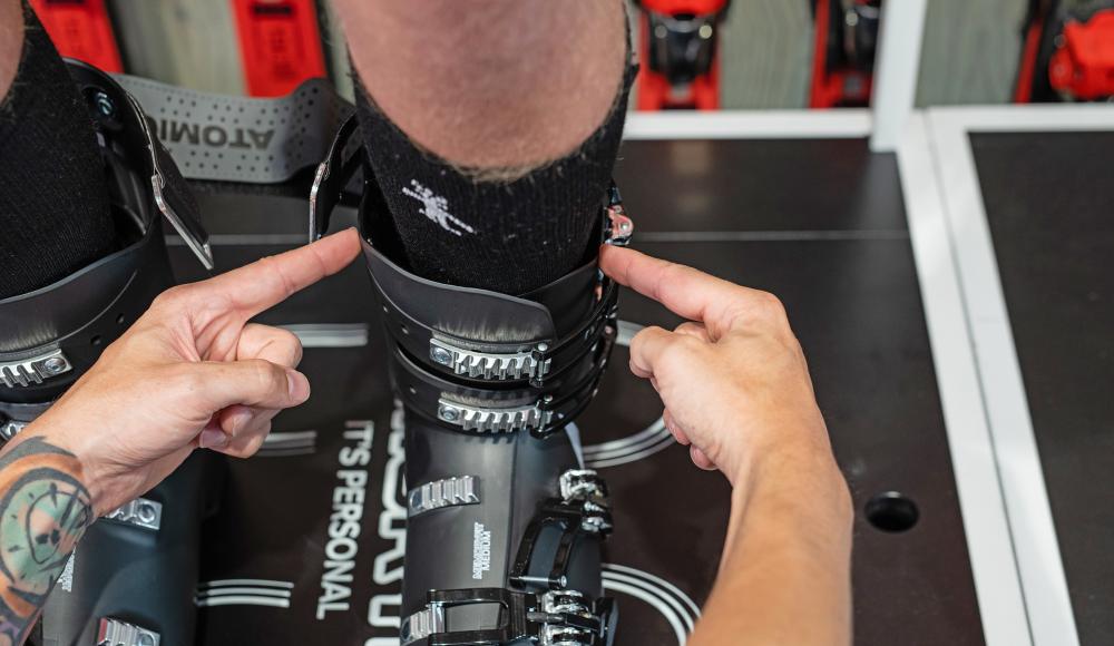 #bootsthatfit: Mit dem neuen Hawx von Atomic fährst du besser Ski!