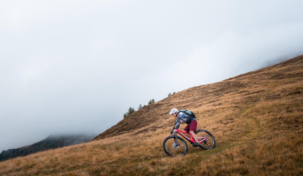 Anna Weiß am Bike