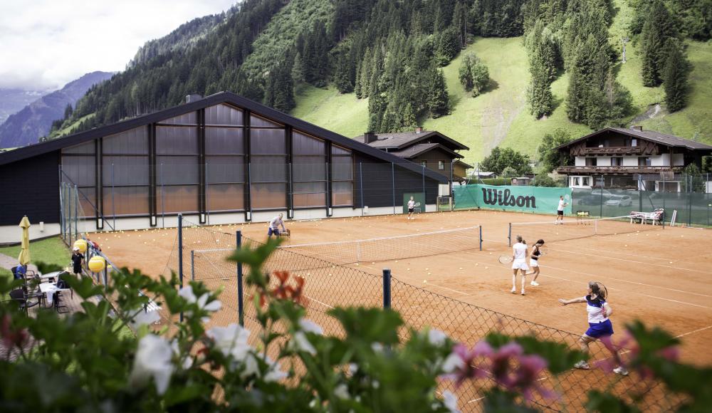 Hotel Rauriserhof: Dein Tennishotel im Salzburger Land