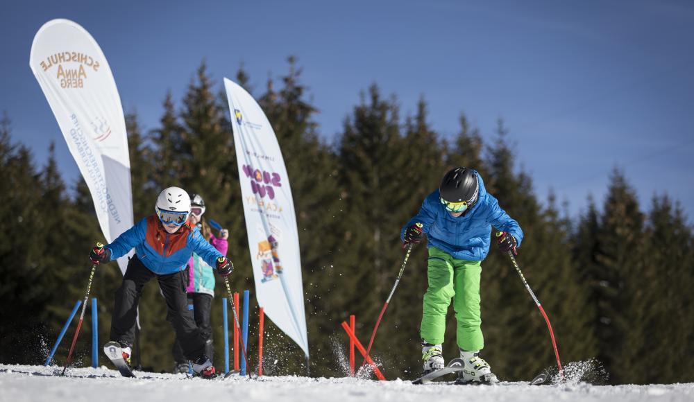 WILLKOMMEN IN DER SNOW FUN ACADEMY