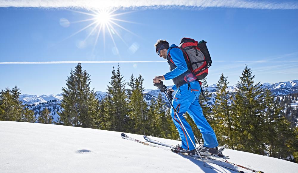 Wintersport: Winterglück mit und ohne Ski in Bayern