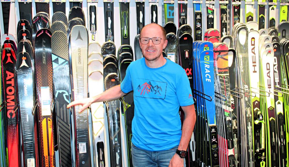 Der Tourenpass beginnt im Shop: Was sich am Skitouren-Materialsektor tut