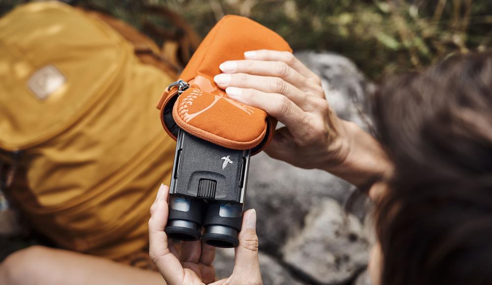 Protect what you love: das neue Linsenreinigungsset von SWAROVSKI OPTIK ideal für das CL Pocket