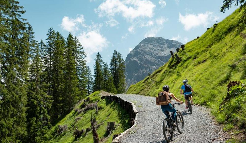 Outdoor Highlights im ROBINSON AROSA in der Schweiz