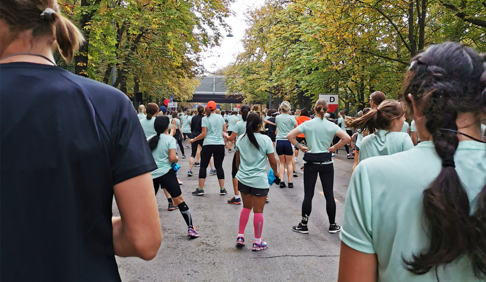 Geballte Frauenpower: SPORTaktiv live dabei beim 33. ASICS Österreichische Frauenlauf