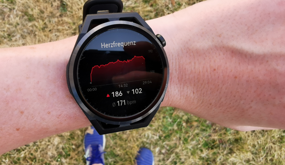 SPORTaktiv läuft – und testet die neue Huawei Watch GT Runner