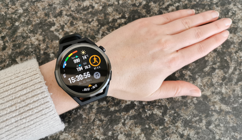 SPORTaktiv läuft – und testet die neue Huawei Watch GT Runner