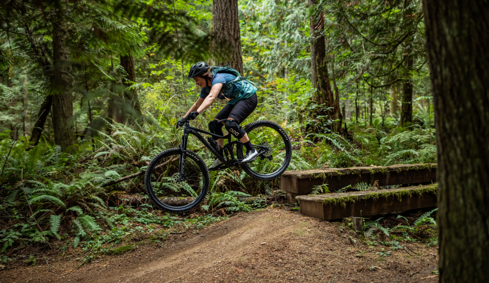 LIV ERWEITERT DIE EMBOLDEN SERIE: Vollgefedertes Mountainbike jetzt in zwei Laufradgrößen erhältlich