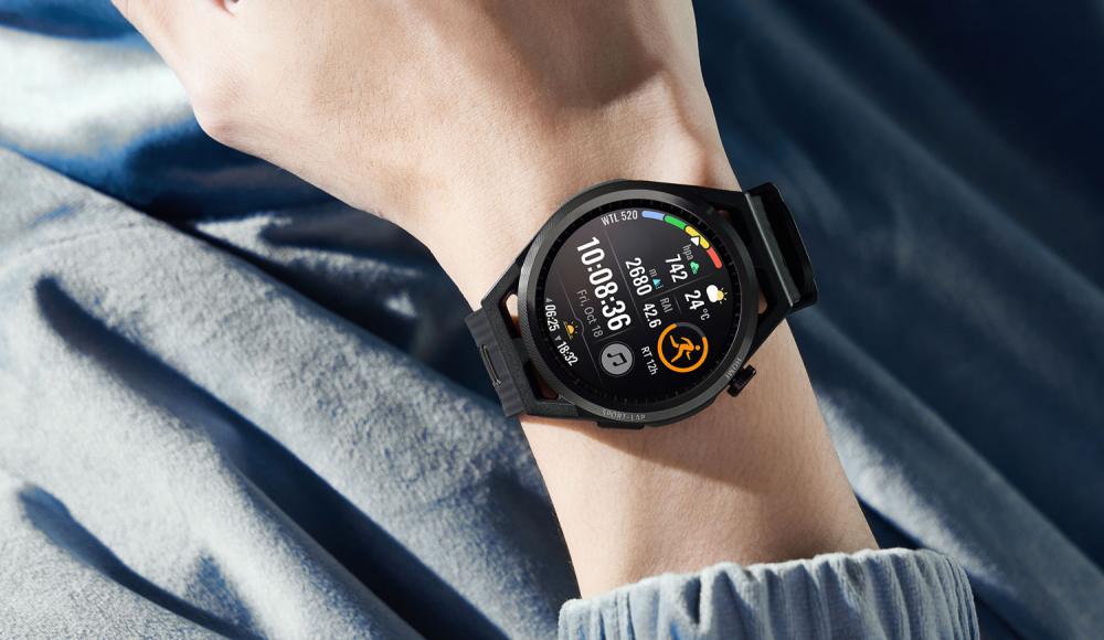 Die neue Huawei Watch GT Runner lässt deine Laufmotivation erblühen