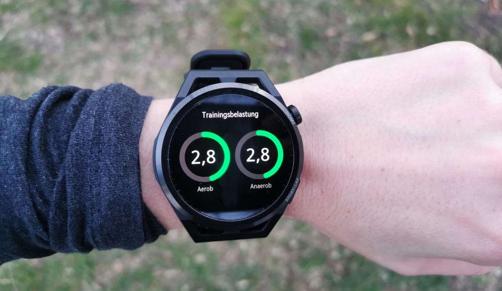 Die neue Huawei Watch GT Runner lässt deine Laufmotivation erblühen