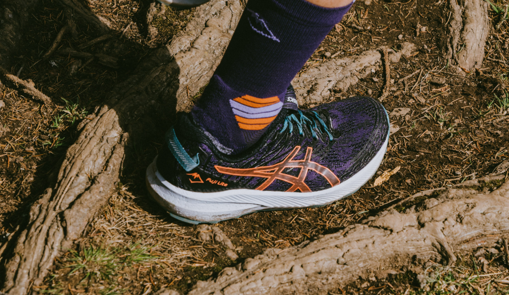 ASICS: Trailrunning-Schuh Fuji Lite 3 überzeugt mit FlyteFoam-Technologie