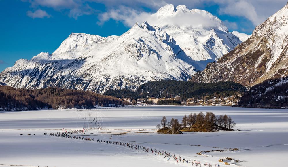 Sieg für Giuliana Werro und Arnaud Chautemps beim 53. Engadin Skimarathon – SPORTaktiv war live dabei!