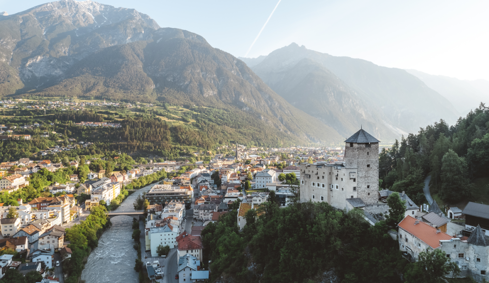 Herrschaftliche Aussichten auf dem Tiroler Burgenweg
