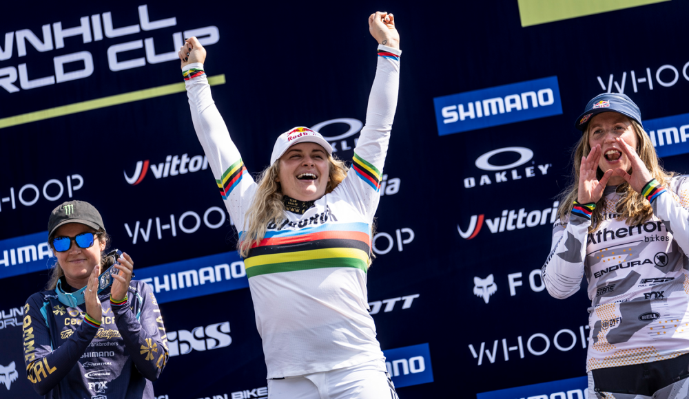 Österreichischer Doppelsieg beim Heimweltcup: Höll und Kolb gewinnen UCI Mountainbike Downhill Weltcup in Leogang 