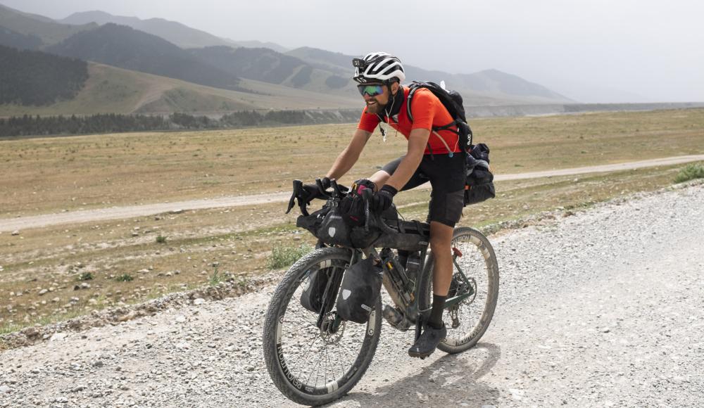 Abenteuer mit Bike & Pack: Max Riese über Schnittmengen zwischen Gravel, Bikepacking und Ultracycling