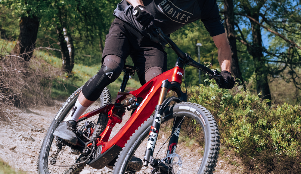 Leicht & kraftvoll: das neue iLYNX+ Trail Carbon Pro 8.9 von BH Bikes