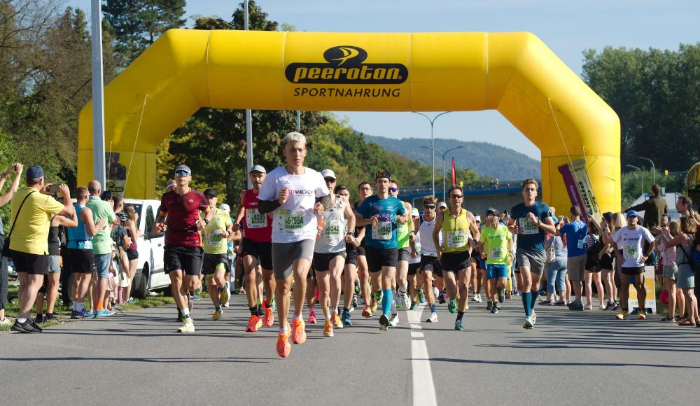 Hochsommerliches Lauffest: Das war der 24. Internationale WACHAUmarathon!