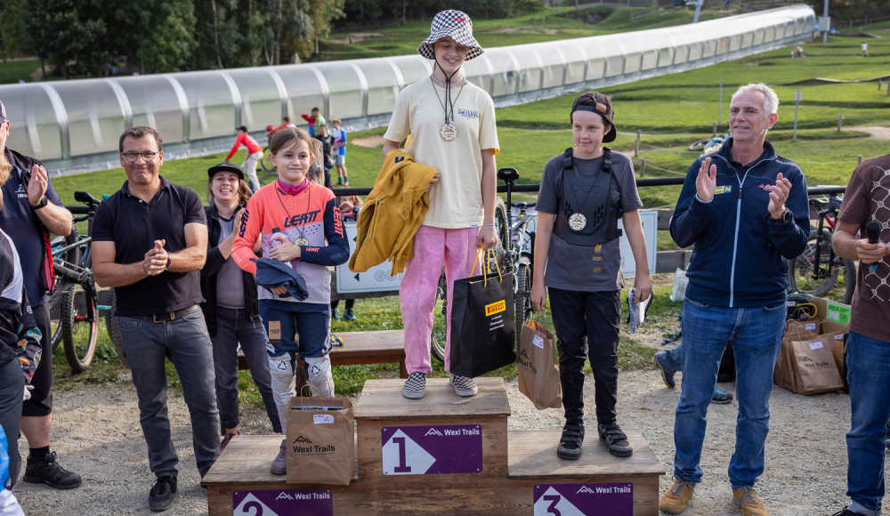 170 Kinder am Start des Mountainbike Rennens in St. Corona am Wechsel