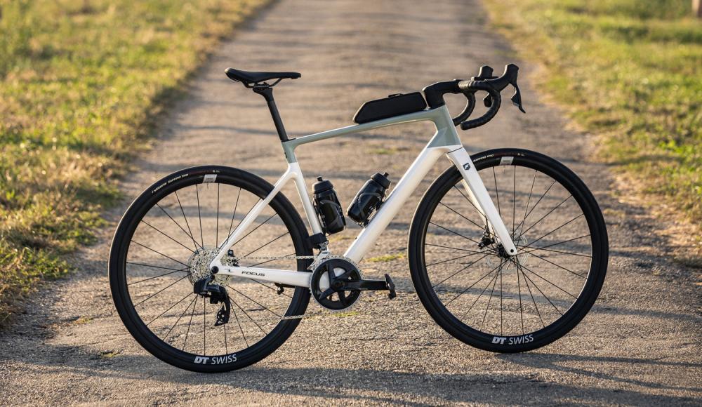 Bringt dich weiter: FOCUS präsentiert das neue Paralane Endurance-Rennrad