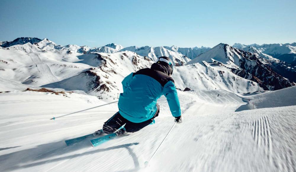 Volle Bandbreite: Was der Skimarkt bietet und wie man im großen Angebot seinen Ski findet