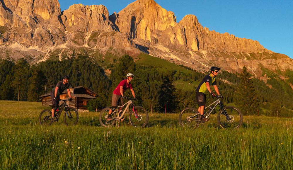 Magische Mountainbike-Tage in den Dolomiten: Rosadira Bike vom 6. bis 9. Juni zum 6. Mal im Eggental