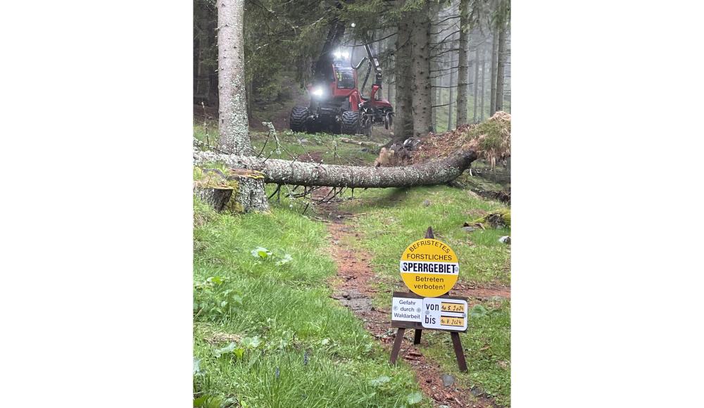 Forstinfotag klärt über Gefahren im Wald für Mountainbiker auf