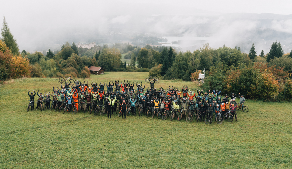 Bucketride Festival 2024: MTB- und Camping-Community trotzt Wind und Wetter am Faaker See