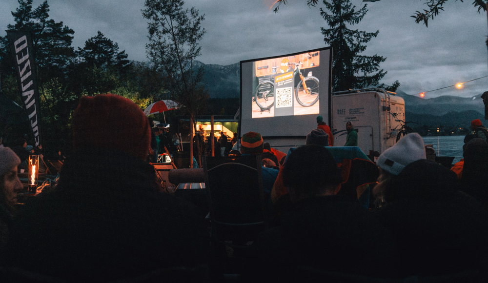 Bucketride Festival 2024: MTB- und Camping-Community trotzt Wind und Wetter am Faaker See