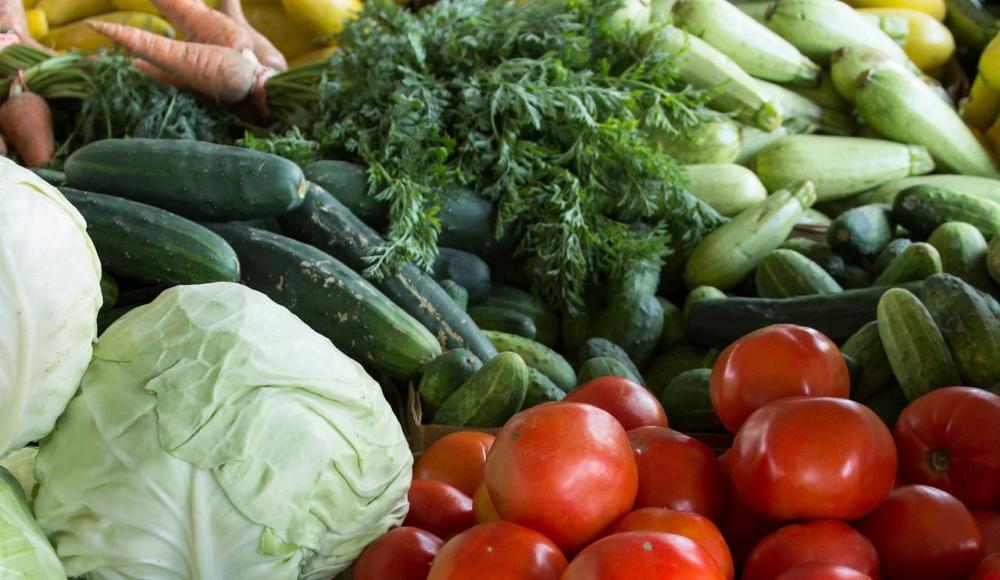 Muskelaufbau mit Pflanzenkraft: So optimierst du deinen veganen Ernährungsplan