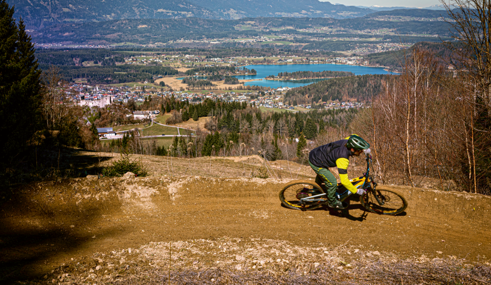 Flowing in the Wind: Wertvolle Tipps vom Fahrtechnik-Trainer für mehr Flow auf den Trails