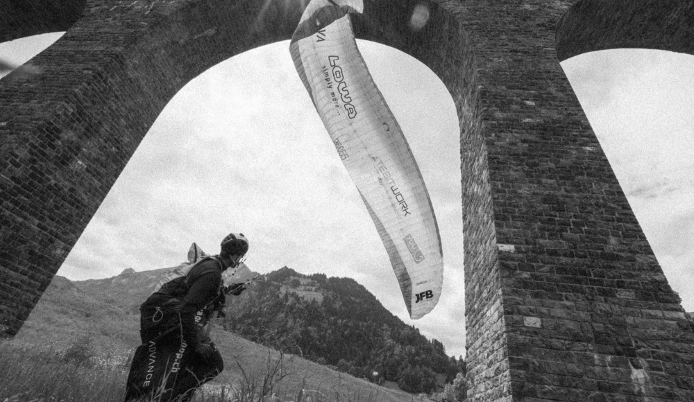 "The Artist of the Air": Ausnahmetalent Chrigel Maurer im Portrait