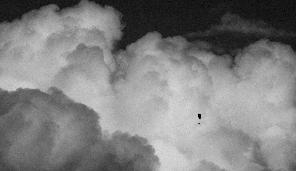 "The Artist of the Air": Ausnahmetalent Chrigel Maurer im Portrait