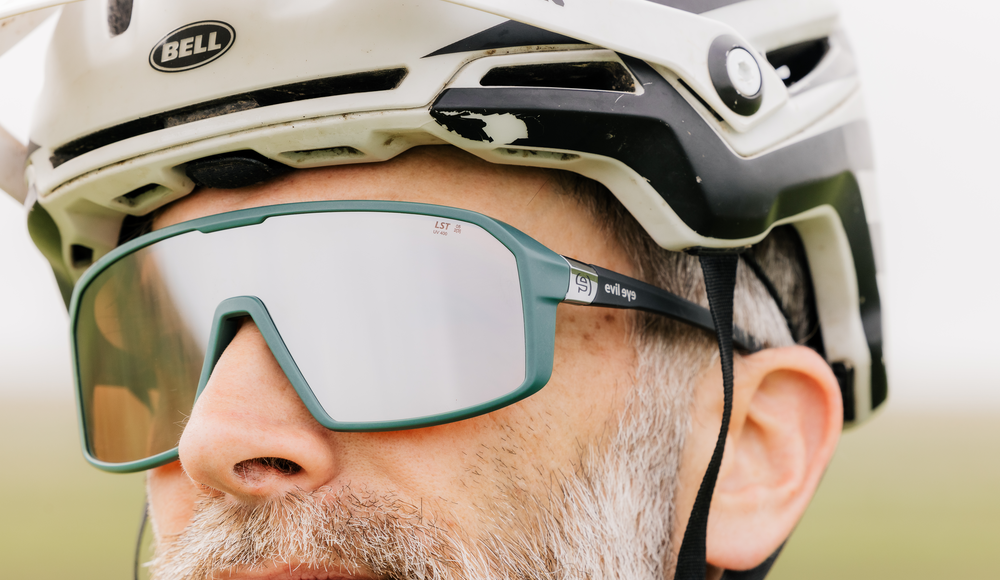 Gewinnspiel: Wir verlosen 1 x 1 evil eye Roadsense Sportbrille